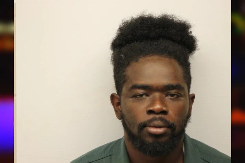 Carlos Roundtree Mugshots