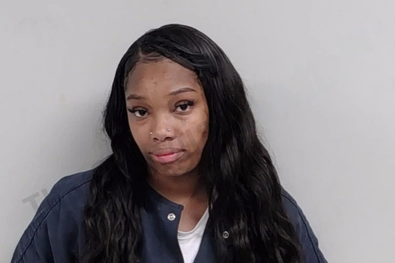 Dah-Janea Loveday Mugshots