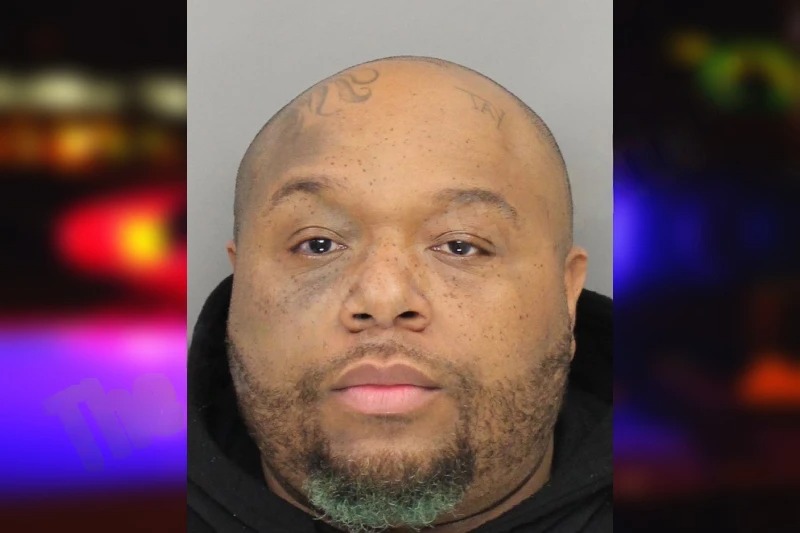 Daniel Bailey Mugshots