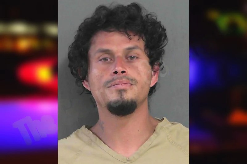 Daniel Calderon Mugshots