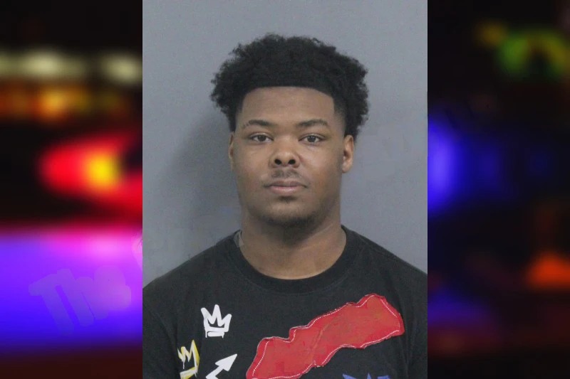 Deaveryone Smith Mugshots