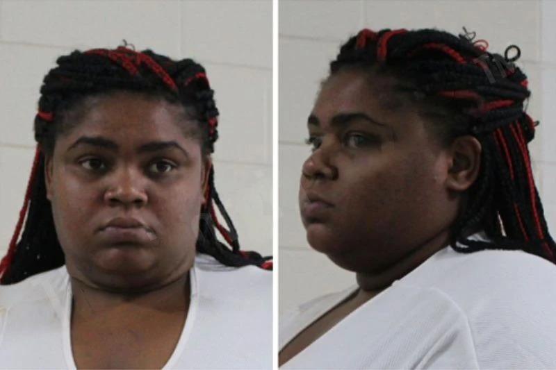 Denecka Kitchens Mugshots