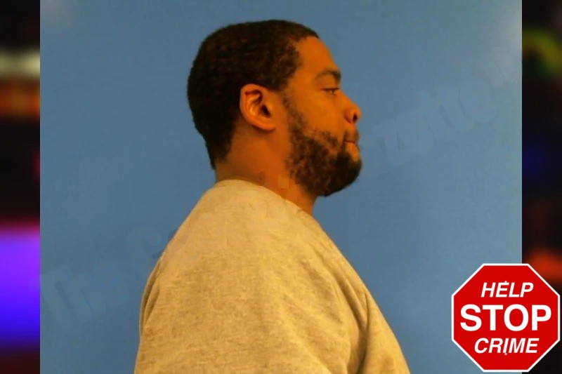 Derrick Holmes Mugshots