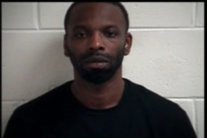 Derrick Taylor mugshot