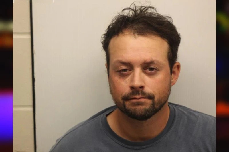 Deven Broadaway Mugshots