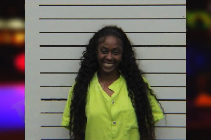 Eboni Cushion Mugshots