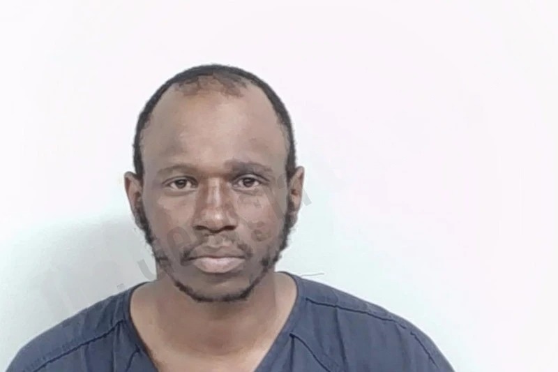 Enrique Cutts Mugshots