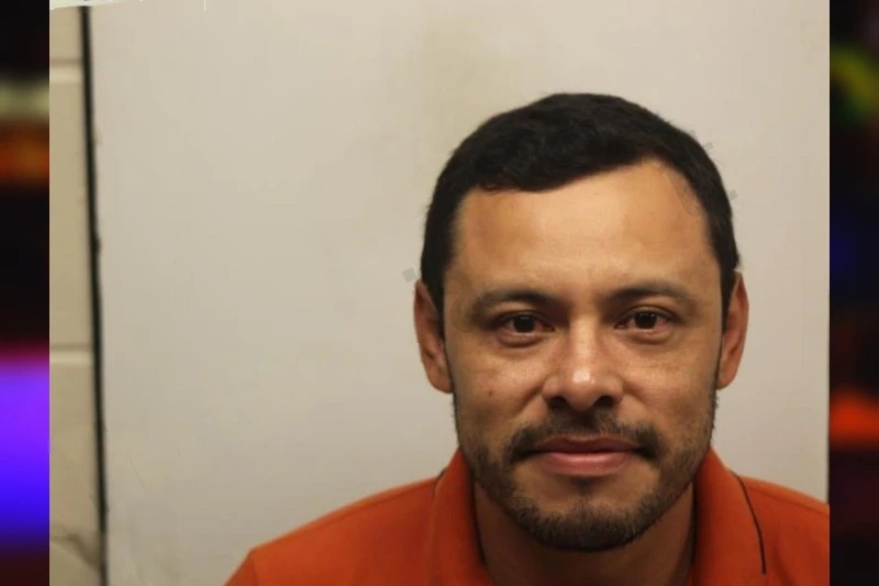 Irak Cruz-Gutierrez Mugshots