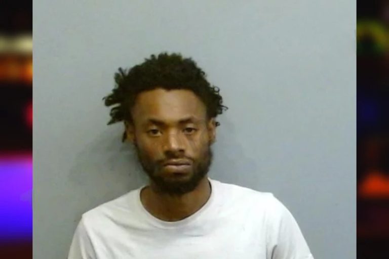 Jamari Holsey mugshot – Fulton County , Georgia Jamari Holsey