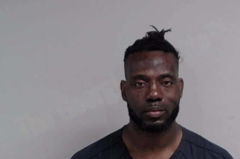 Jarel Rowe mugshot