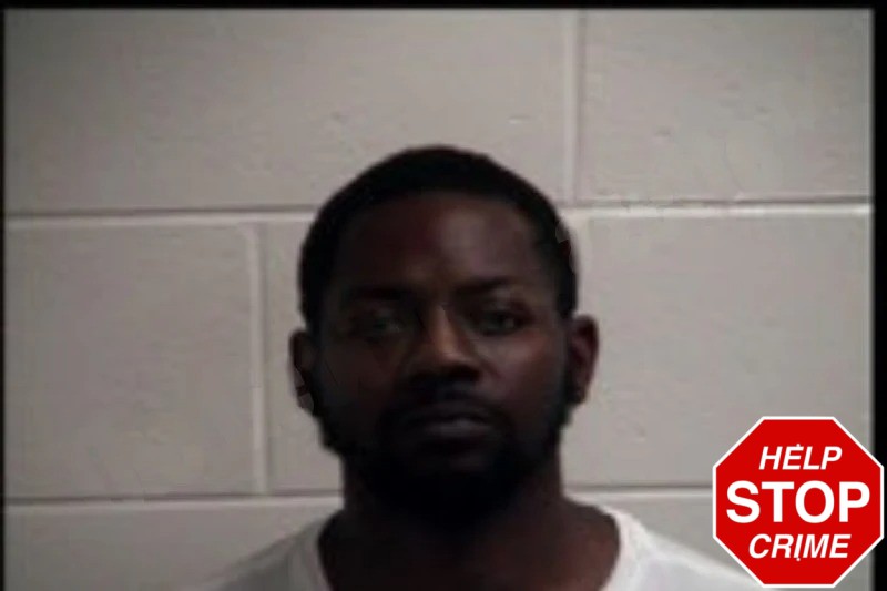 Jequavius Arnold Mugshots