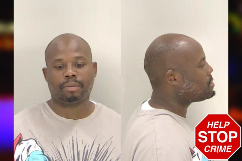 Jonathan Brown Mugshots