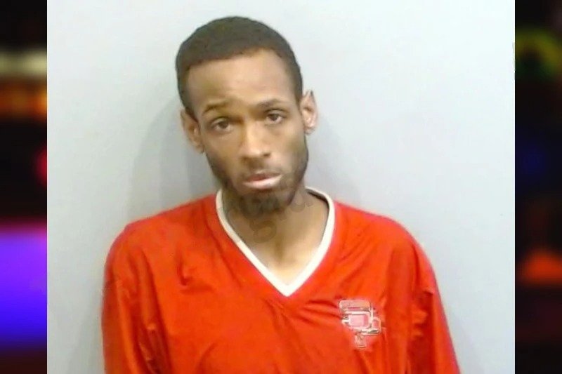 Jovan Moore mugshot