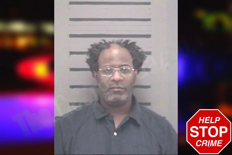 Kelvin Benton Mugshots