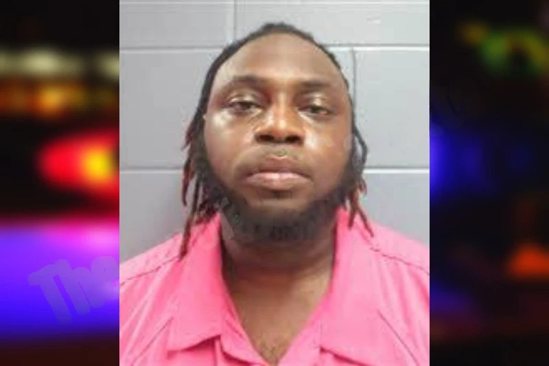 Marquavious Roberts Mugshots