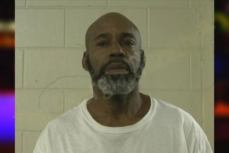 Melvin Davis Mugshots