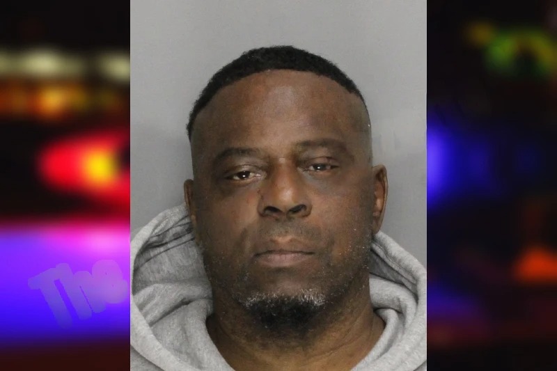 Michael Hollins Mugshots