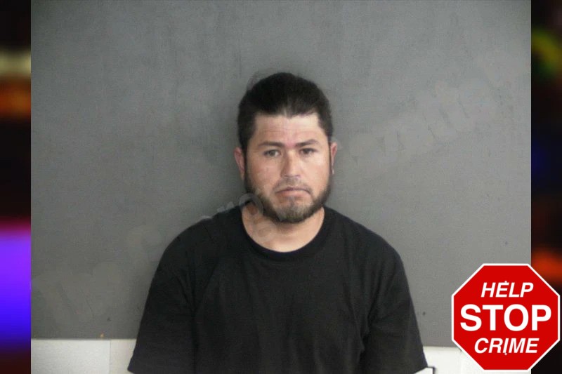 Oliverio Sustaita Mugshots