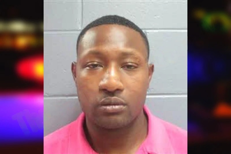 Quantayivius Davis Mugshots