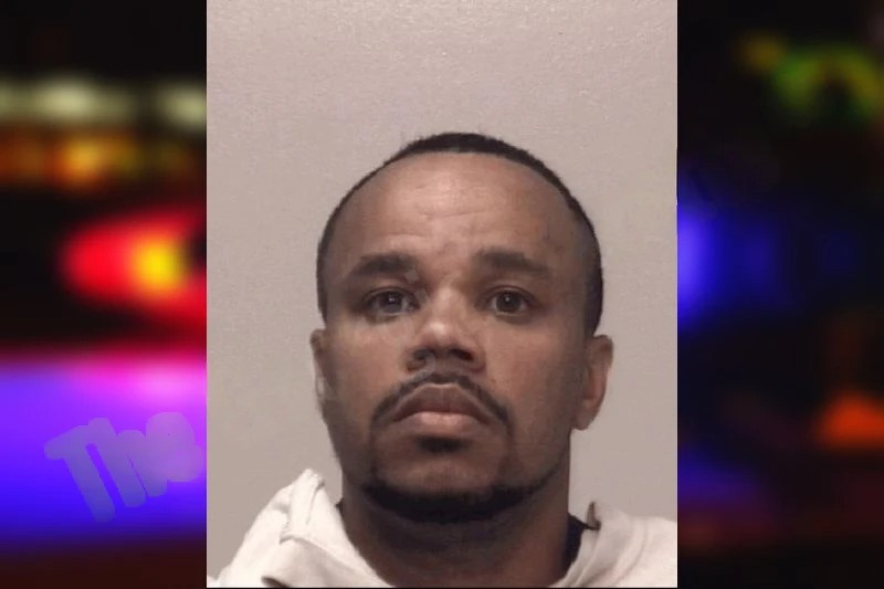 Raleechio Robinson Mugshots