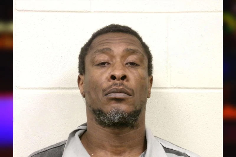 Robert Taylor Mugshots