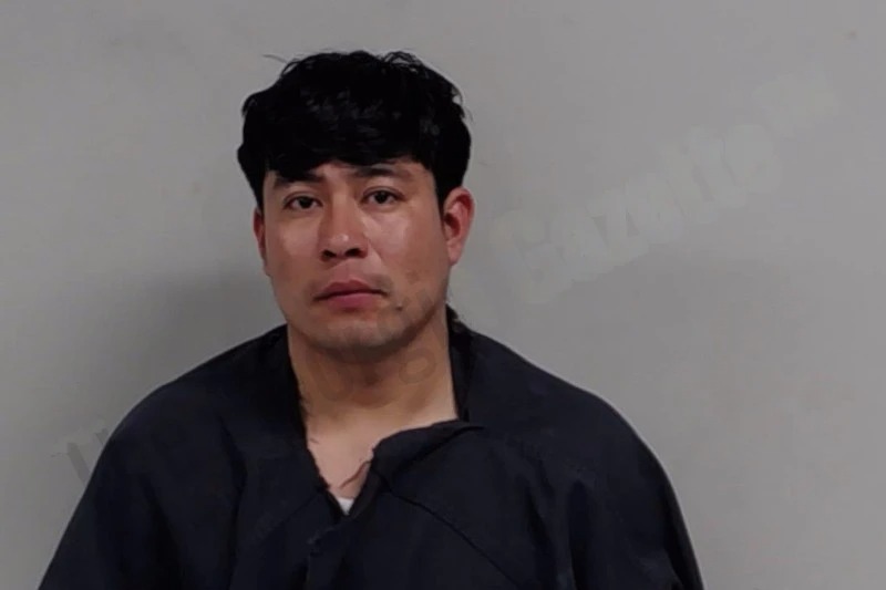 Simon Hernandez-Flores Mugshots