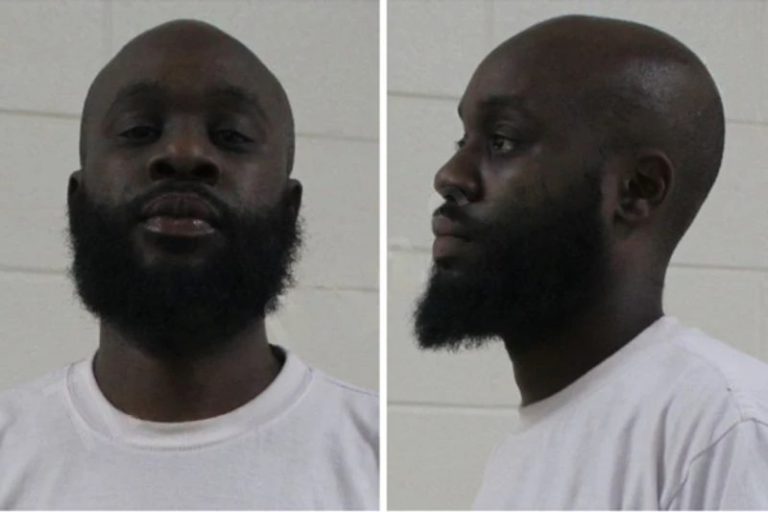 Alton Brown mugshot – Houston County , Georgia Alton Brown