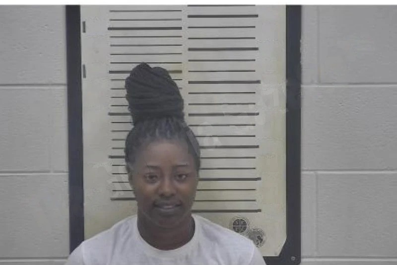 Breshawna Tucker Mugshots