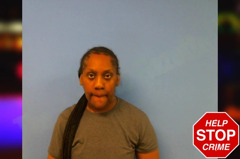 Khanivea Cameron Mugshots