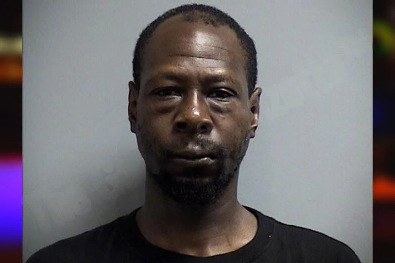 Levon Holmes Mugshots