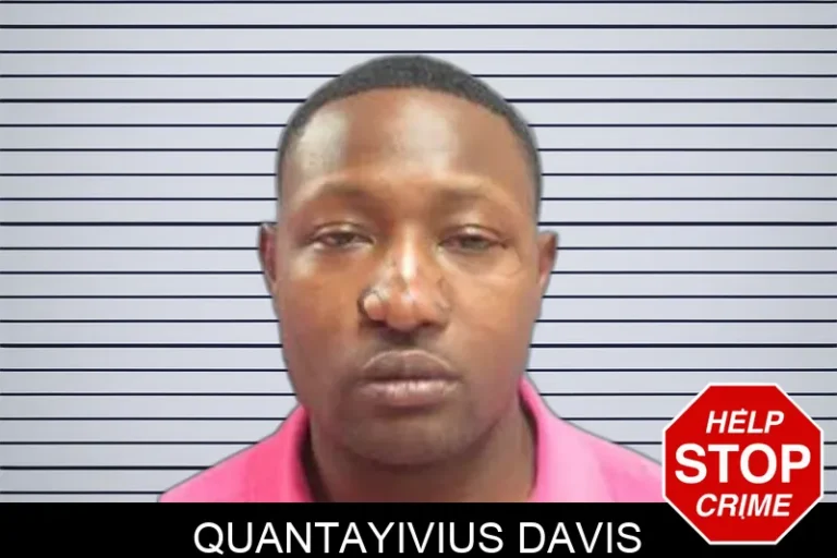 Quantayivius Davis
