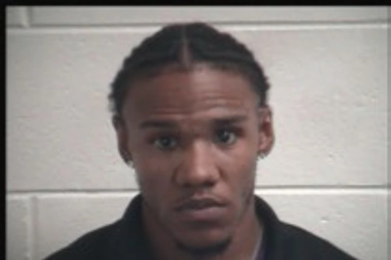 Shaun Holmes Mugshots