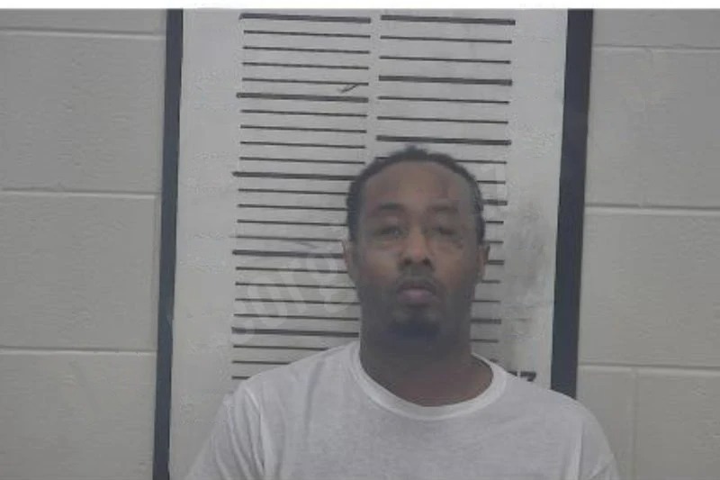 Tavaris Maxwell Mugshots