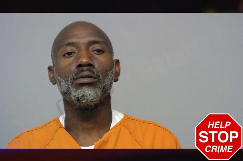 Travaras Holloway Mugshots