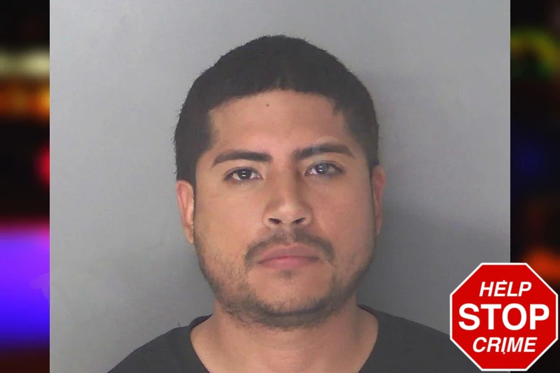 Zeferino Cobos Pitalua Mugshots