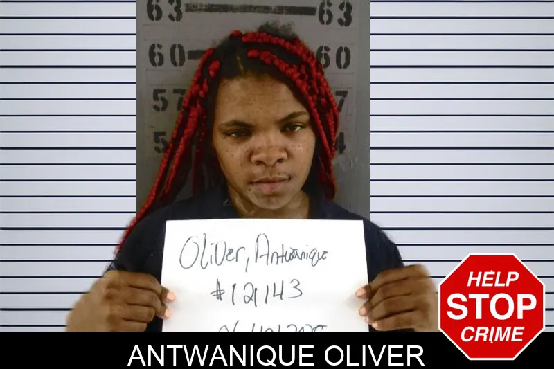 Antwanique Oliver Mugshots