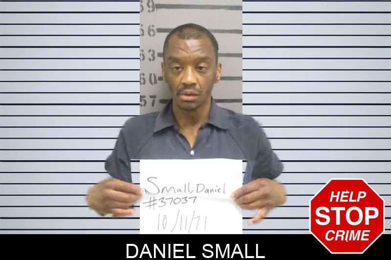 Daniel Small Mugshots
