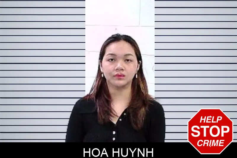 Hoa Huynh mugshot