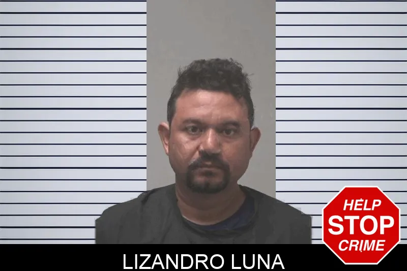 Lizandro Luna Mugshots