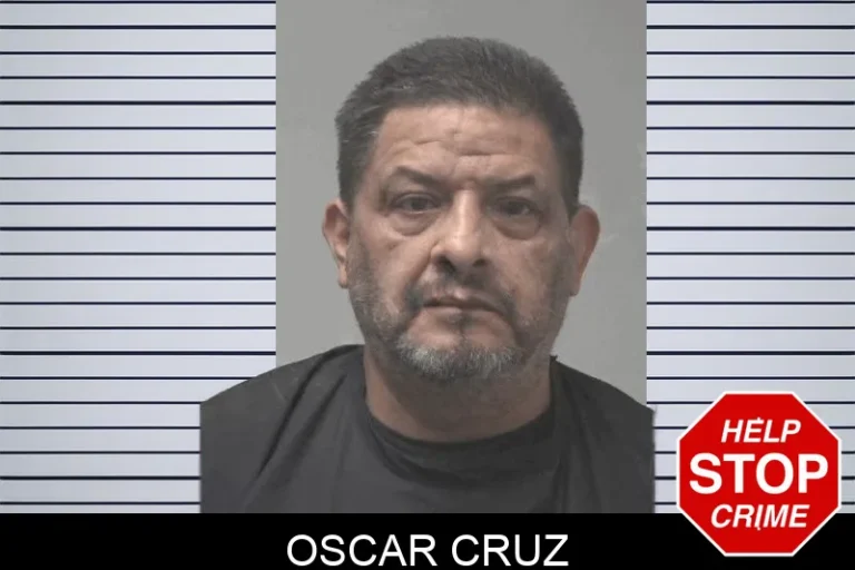 Oscar Cruz