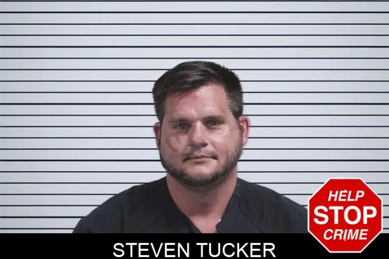 Steven Tucker