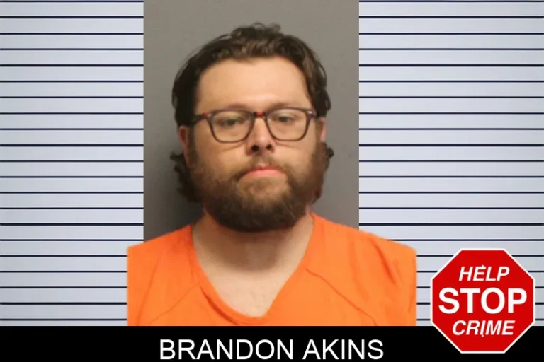 Brandon Akins