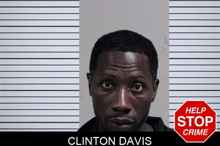 Clinton Davis