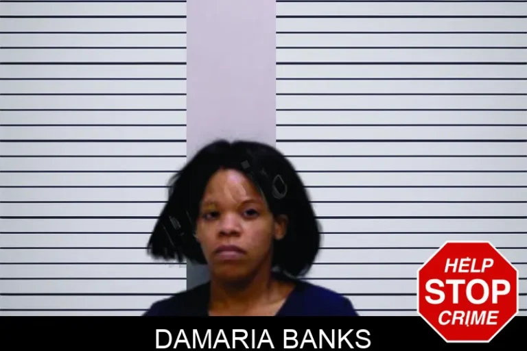 Damaria Banks
