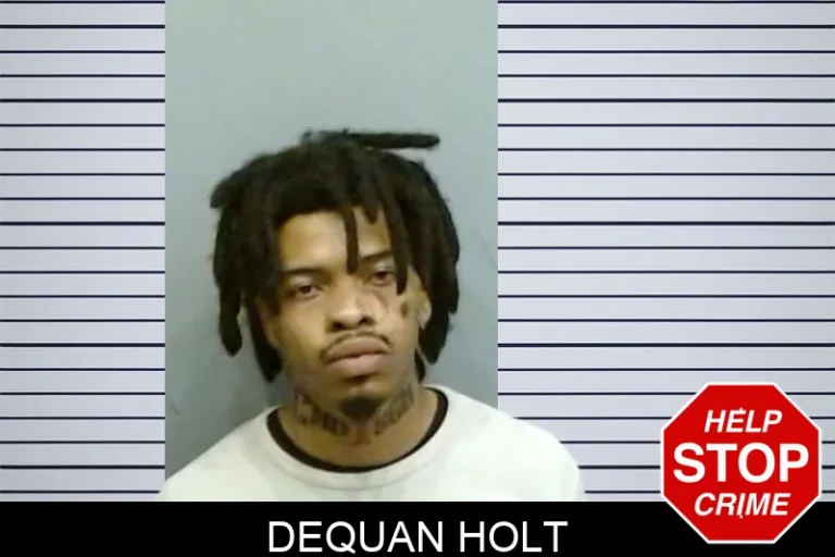 Dequan Holt