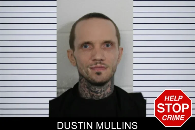 Dustin Mullins