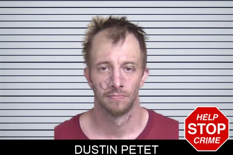Dustin Petet