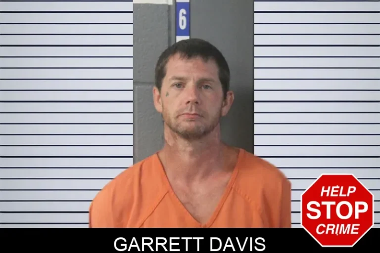 Garrett Davis