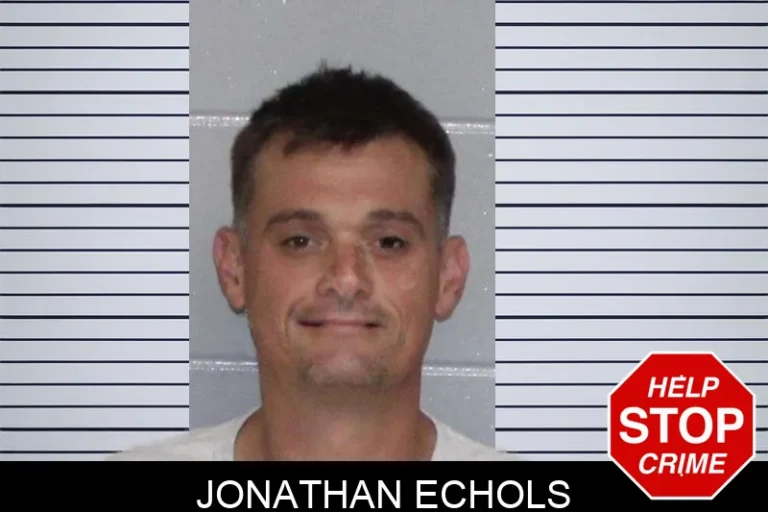 Jonathan Echols