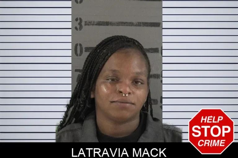Latravia Mack